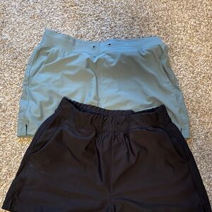 Old Navy Women's Athletic Shorts - PACK OF 2